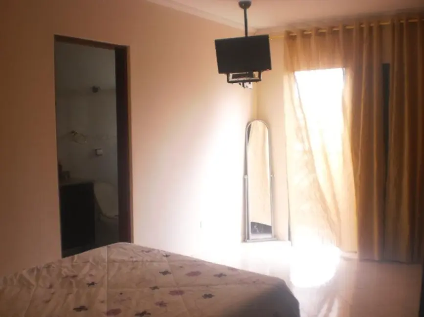 Sobrado com 3 quartos à venda, 160m2 em Vila Pereira Barreto, São Paulo - SP - imagem 9 Foto 9 de Sobrado com 3 quartos à venda, 160m2 em Vila Pereira Barreto, São Paulo - SP