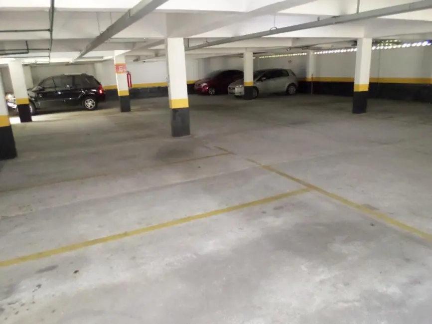 Sobrado com 2 quartos à venda, 95m2 em Conjunto Residencial Vista Verde, São Paulo - SP - imagem 4 Foto 4 de Sobrado com 2 quartos à venda, 95m2 em Conjunto Residencial Vista Verde, São Paulo - SP