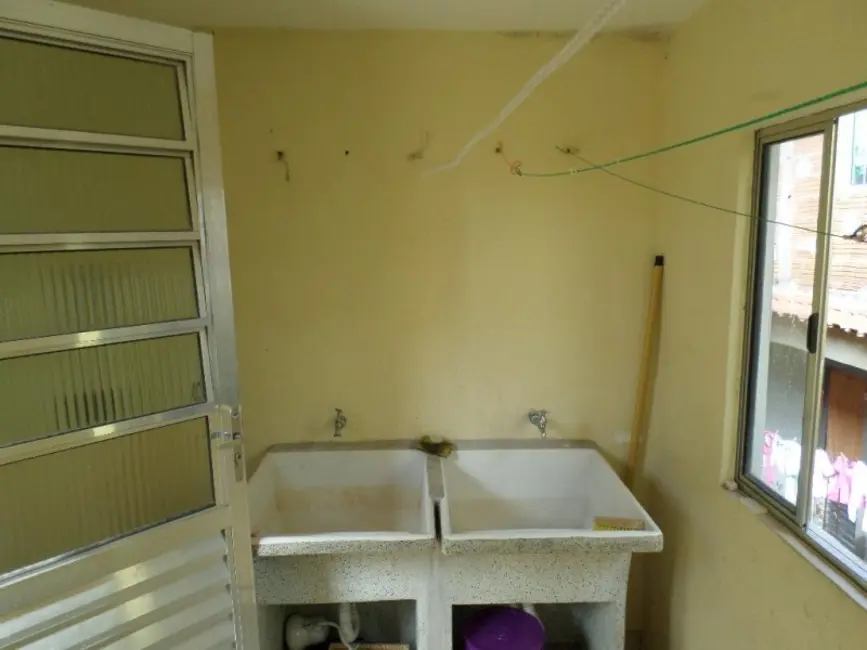 Foto 3 de Casa com 2 quartos à venda, 180m2 em Vila Jaraguá, São Paulo - SP