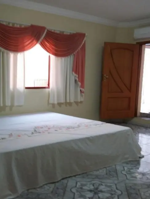 Sobrado com 4 quartos à venda, 220m2 em Jardim Santa Mônica, São Paulo - SP - imagem 9 Foto 9 de Sobrado com 4 quartos à venda, 220m2 em Jardim Santa Mônica, São Paulo - SP