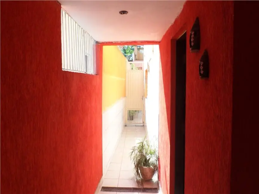 Sobrado com 3 quartos à venda, 130m2 em Jardim Santa Mônica, São Paulo - SP - imagem 2 Foto 2 de Sobrado com 3 quartos à venda, 130m2 em Jardim Santa Mônica, São Paulo - SP