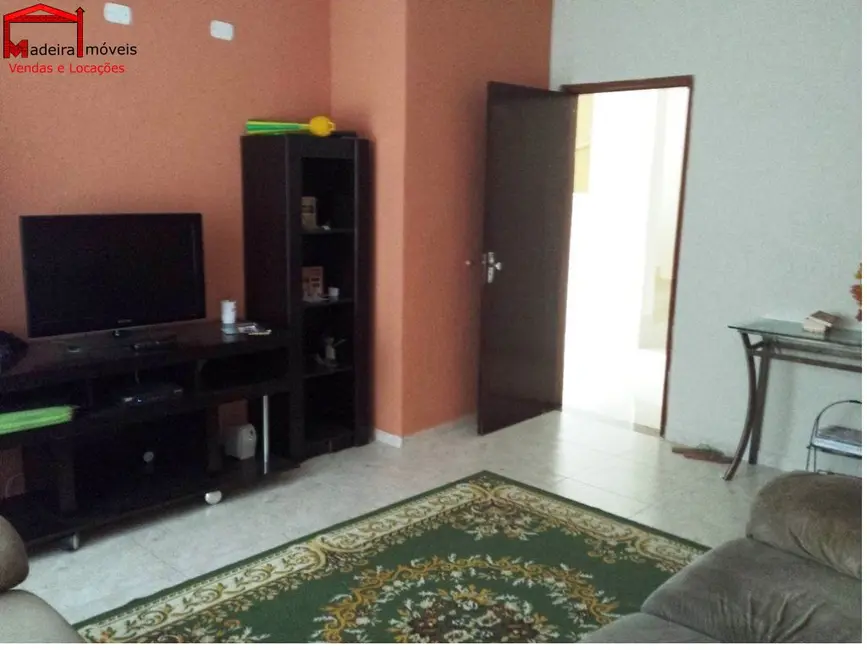 Sobrado com 3 quartos à venda, 180m2 em Jardim Mangalot, São Paulo - SP - imagem 5 Foto 5 de Sobrado com 3 quartos à venda, 180m2 em Jardim Mangalot, São Paulo - SP