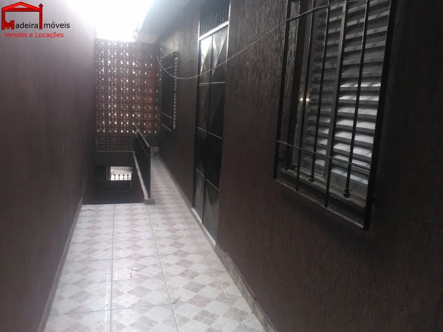 Sobrado com 3 quartos à venda, 180m2 em Jardim Mangalot, São Paulo - SP - imagem 8 Foto 8 de Sobrado com 3 quartos à venda, 180m2 em Jardim Mangalot, São Paulo - SP
