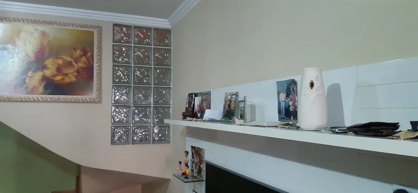 Sobrado com 4 quartos à venda, 220m2 em Parque Maria Domitila, São Paulo - SP - imagem 8 Foto 8 de Sobrado com 4 quartos à venda, 220m2 em Parque Maria Domitila, São Paulo - SP