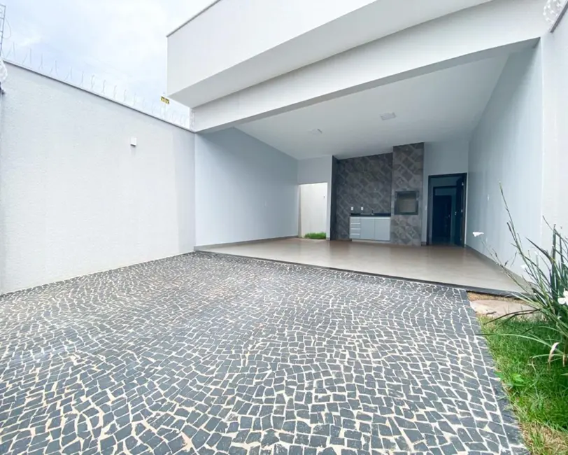 Foto 1 de Casa com 3 quartos à venda, 124m2 em Rio Verde - GO