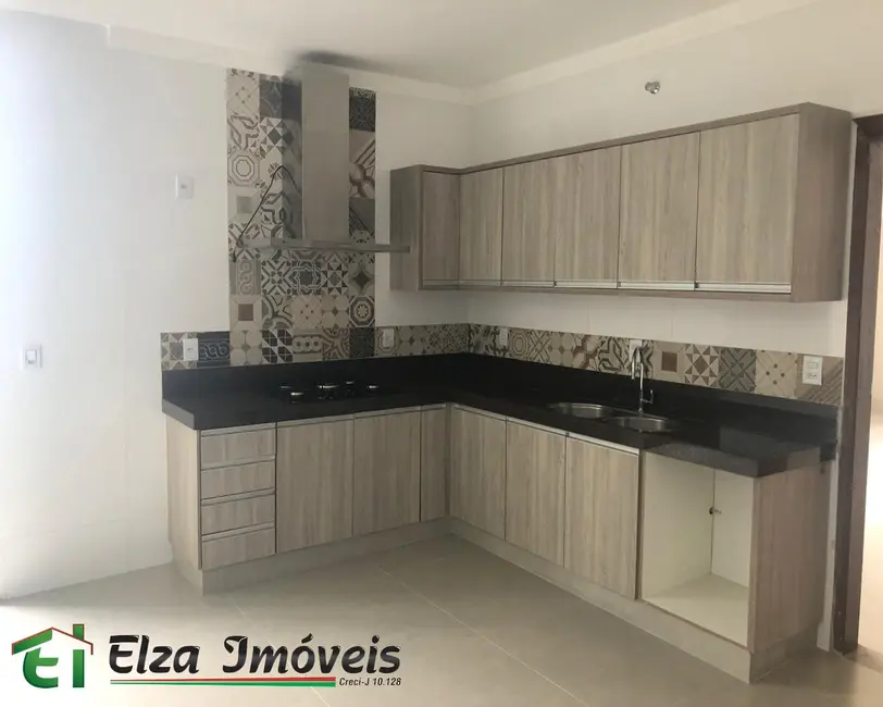 Casa com 4 quartos à venda, 298m2 em Rio Verde - GO - imagem 8 Foto 8 de Casa com 4 quartos à venda, 298m2 em Rio Verde - GO