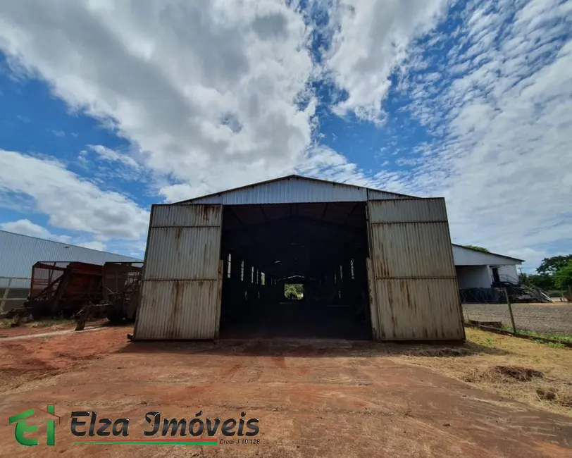 Armazém / Galpão à venda, 720m2 em Rio Verde - GO - imagem 3 Foto 3 de Armazém / Galpão à venda, 720m2 em Rio Verde - GO