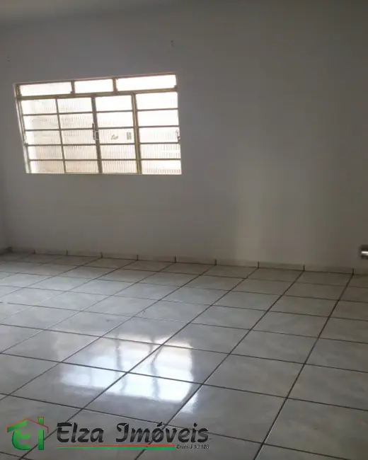 Casa com 3 quartos à venda, 419m2 em Setor Central, Rio Verde - GO - imagem 6 Foto 6 de Casa com 3 quartos à venda, 419m2 em Setor Central, Rio Verde - GO