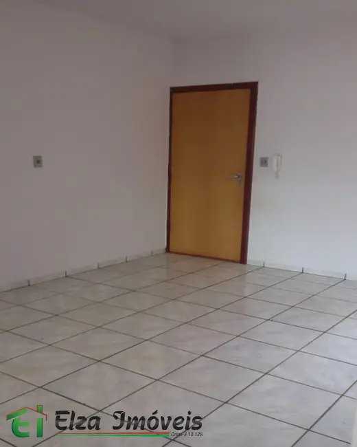 Casa com 3 quartos à venda, 419m2 em Setor Central, Rio Verde - GO - imagem 5 Foto 5 de Casa com 3 quartos à venda, 419m2 em Setor Central, Rio Verde - GO