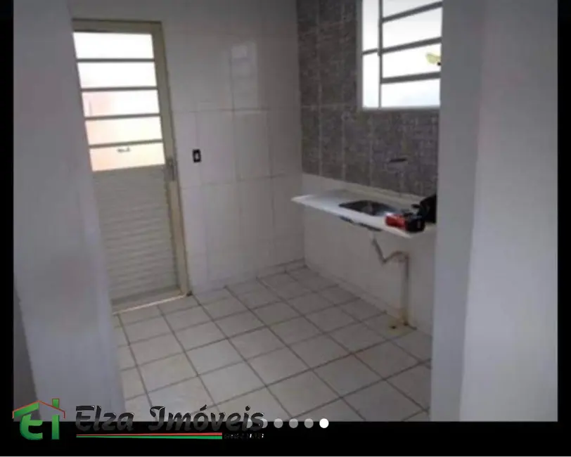 Casa com 3 quartos à venda, 54m2 em Rio Verde - GO - imagem 3 Foto 3 de Casa com 3 quartos à venda, 54m2 em Rio Verde - GO