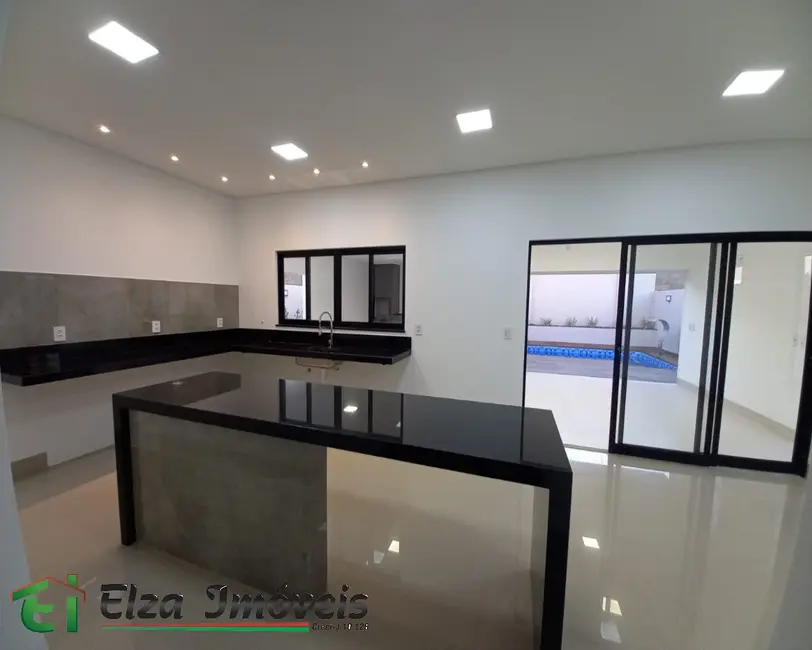 Casa de Condomínio com 4 quartos à venda, 300m2 em Rio Verde - GO - imagem 6 Foto 6 de Casa de Condomínio com 4 quartos à venda, 300m2 em Rio Verde - GO