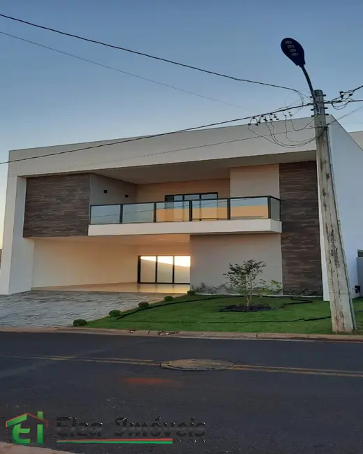 Casa de Condomínio com 4 quartos à venda, 300m2 em Rio Verde - GO - imagem 1 Foto 1 de Casa de Condomínio com 4 quartos à venda, 300m2 em Rio Verde - GO