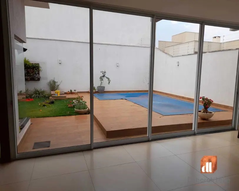 Casa com 2 quartos à venda, 274m2 em Residencial Interlagos, Rio Verde - GO - imagem 9 Foto 9 de Casa com 2 quartos à venda, 274m2 em Residencial Interlagos, Rio Verde - GO