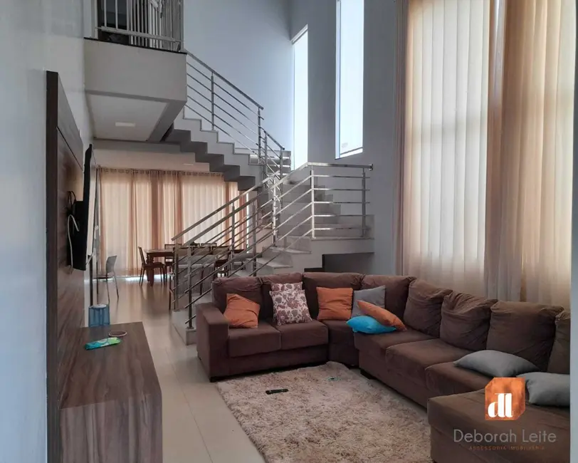 Casa com 2 quartos à venda, 274m2 em Residencial Interlagos, Rio Verde - GO - imagem 4 Foto 4 de Casa com 2 quartos à venda, 274m2 em Residencial Interlagos, Rio Verde - GO