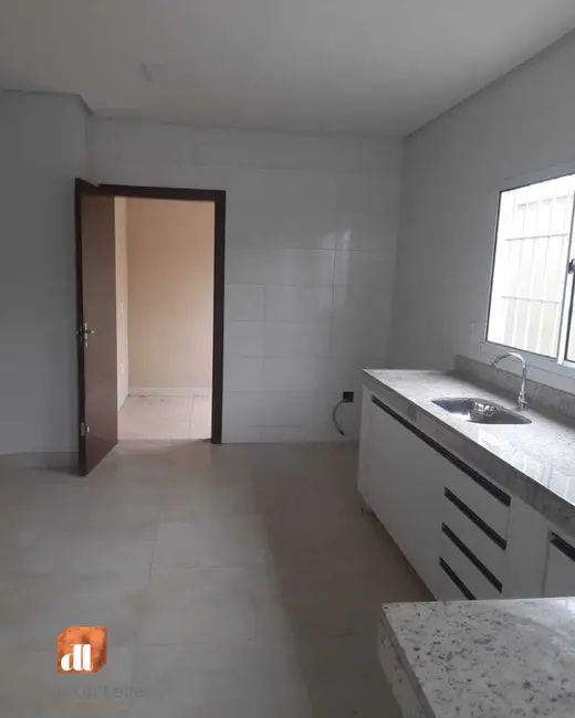 Foto 6 de Casa com 2 quartos à venda, 120m2 em Vila Rocha, Rio Verde - GO
