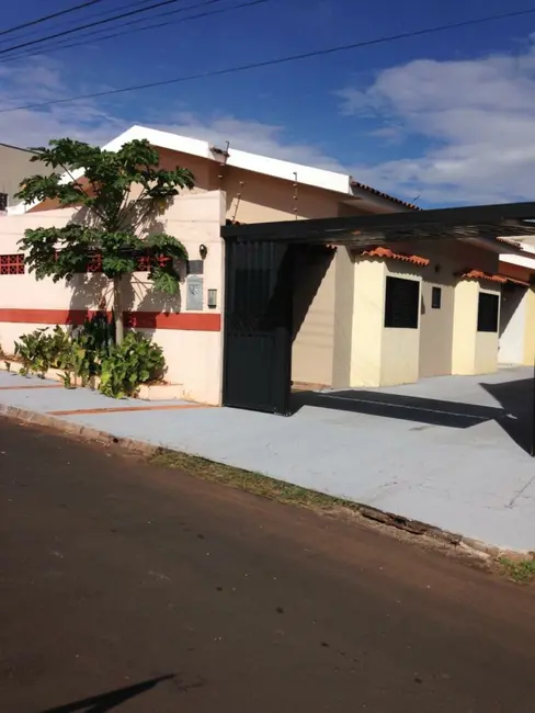 Casa de Condomínio com 2 quartos à venda, 177m2 em Rio Verde - GO - imagem 5 Foto 5 de Casa de Condomínio com 2 quartos à venda, 177m2 em Rio Verde - GO