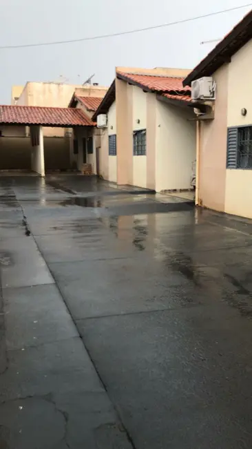 Foto 2 de Casa de Condomínio com 2 quartos à venda, 75m2 em Rio Verde - GO