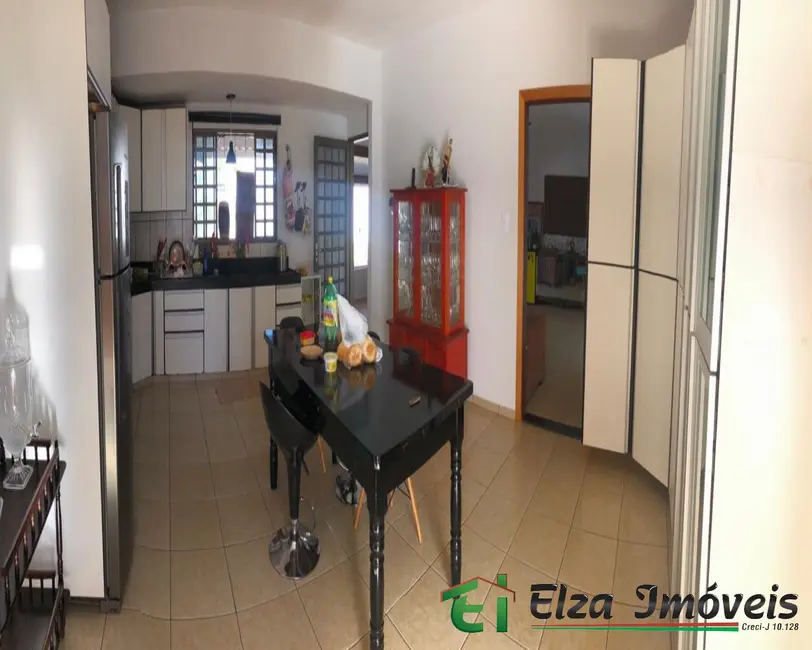 Foto 9 de Casa com 3 quartos à venda, 600m2 em Rio Verde - GO