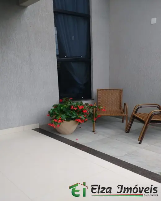 Casa com 4 quartos à venda, 300m2 em Rio Verde - GO - imagem 4 Foto 4 de Casa com 4 quartos à venda, 300m2 em Rio Verde - GO