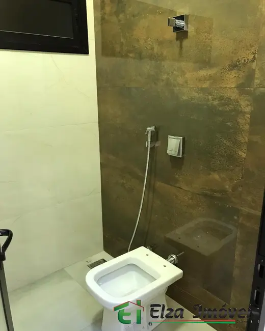 Casa com 3 quartos à venda, 250m2 em Rio Verde - GO - imagem 9 Foto 9 de Casa com 3 quartos à venda, 250m2 em Rio Verde - GO