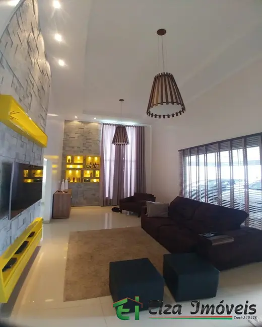 Casa com 3 quartos à venda, 195m2 em Rio Verde - GO - imagem 8 Foto 8 de Casa com 3 quartos à venda, 195m2 em Rio Verde - GO
