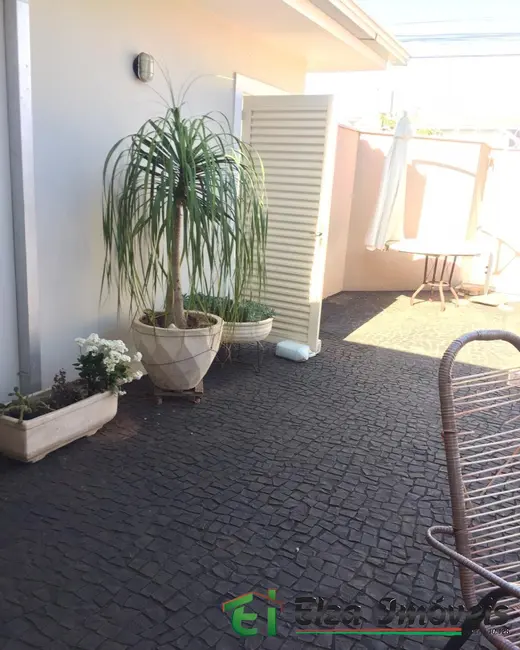 Casa com 4 quartos à venda, 300m2 em Rio Verde - GO - imagem 7 Foto 7 de Casa com 4 quartos à venda, 300m2 em Rio Verde - GO