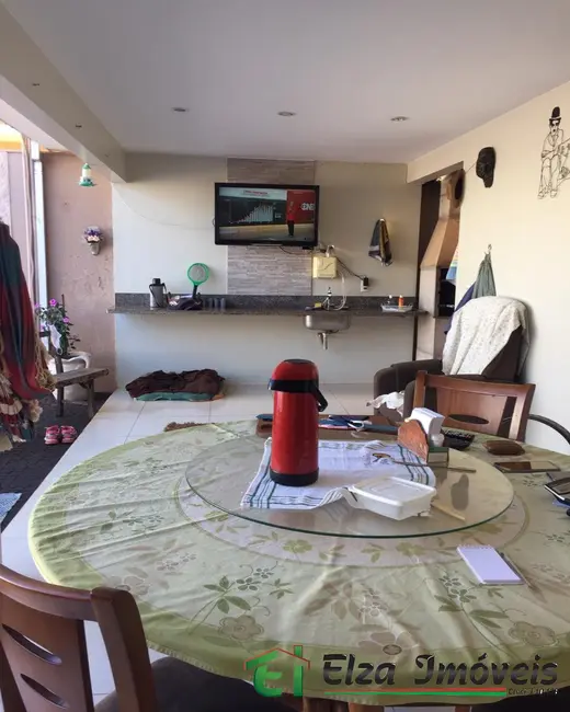 Casa com 4 quartos à venda, 300m2 em Rio Verde - GO - imagem 5 Foto 5 de Casa com 4 quartos à venda, 300m2 em Rio Verde - GO