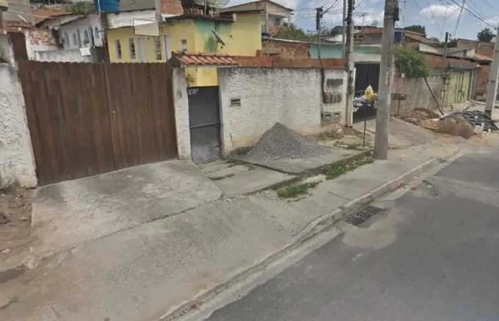 Foto 1 de Casa com 1 quarto à venda, 73m2 em Laranjal, Sao Goncalo - RJ