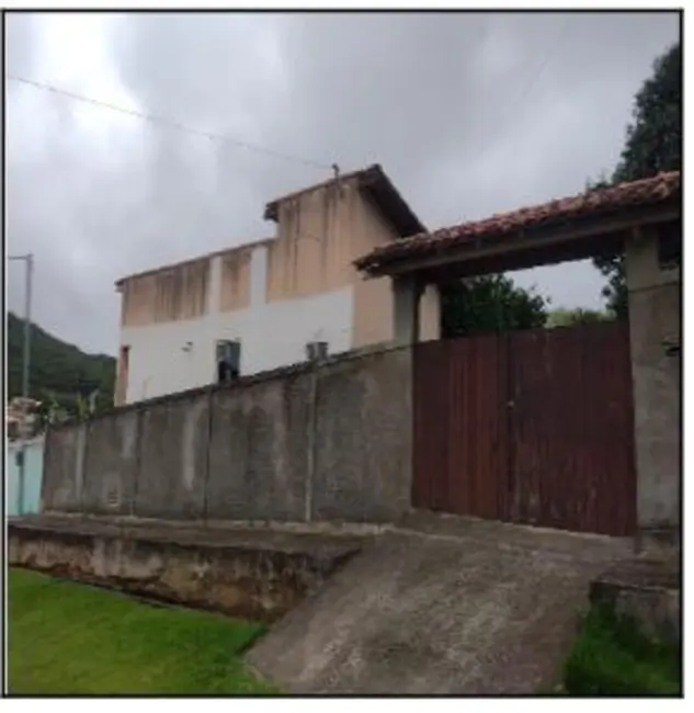 Foto 1 de Casa com 2 quartos à venda, 1067m2 em Araruama - RJ
