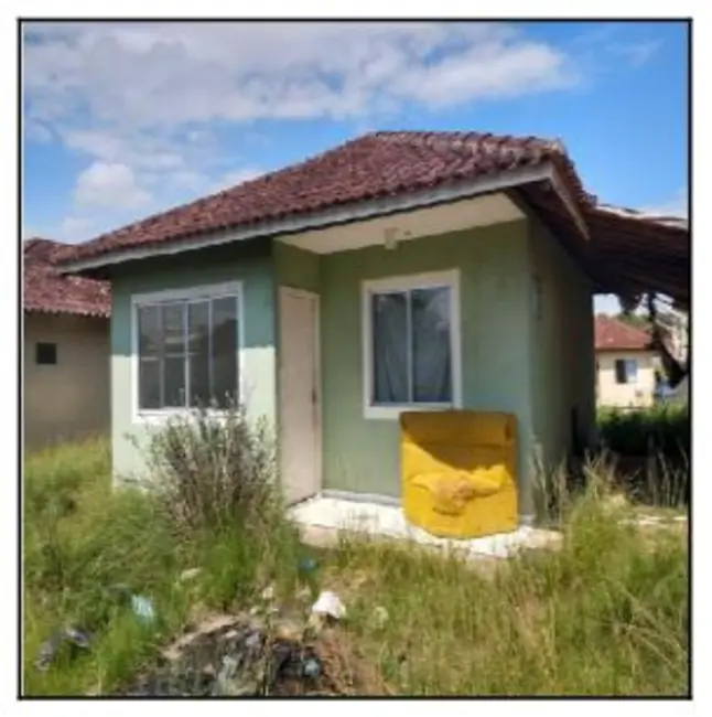 Foto 1 de Casa com 2 quartos à venda, 250m2 em Caluge, Itaborai - RJ