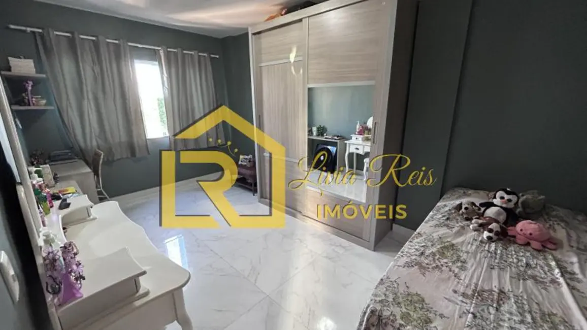 Foto 8 de Apartamento com 3 quartos à venda, 162m2 em Jardim Mariléa, Rio Das Ostras - RJ