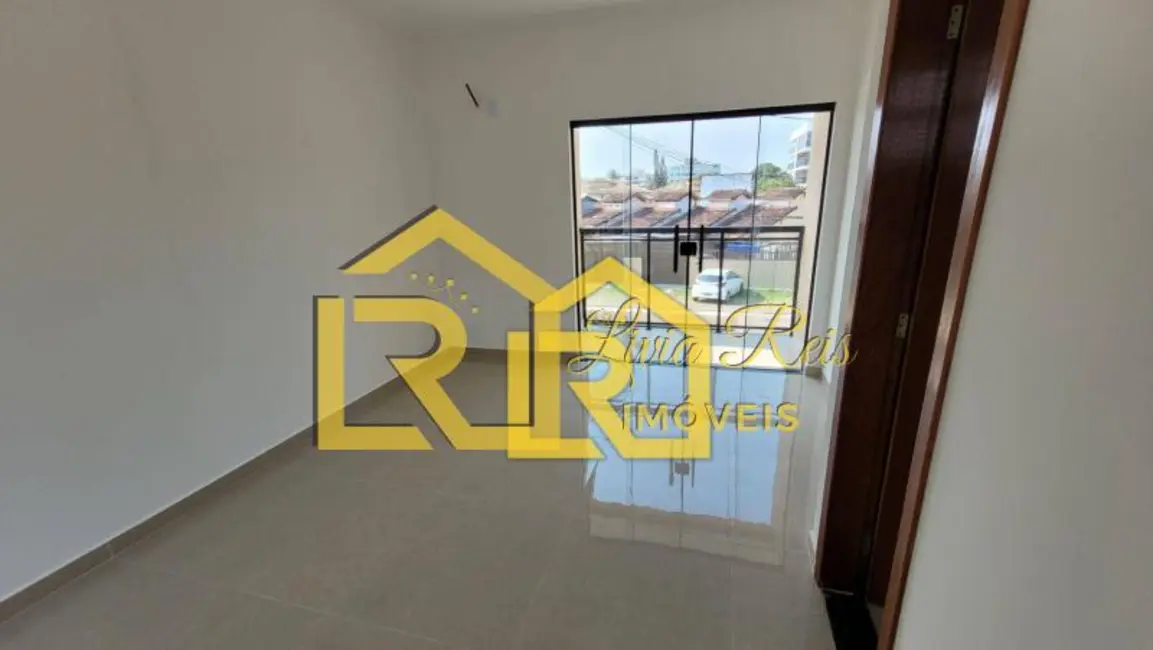 Foto 2 de Casa com 3 quartos à venda, 100m2 em Costazul, Rio Das Ostras - RJ