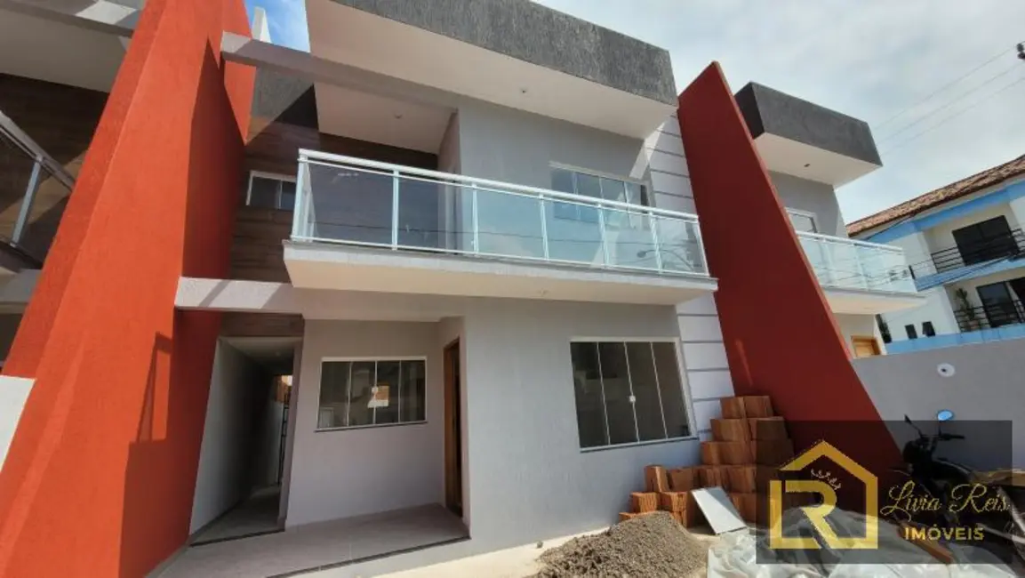 Foto 1 de Casa com 2 quartos à venda, 76m2 em Extensão do Bosque, Rio Das Ostras - RJ