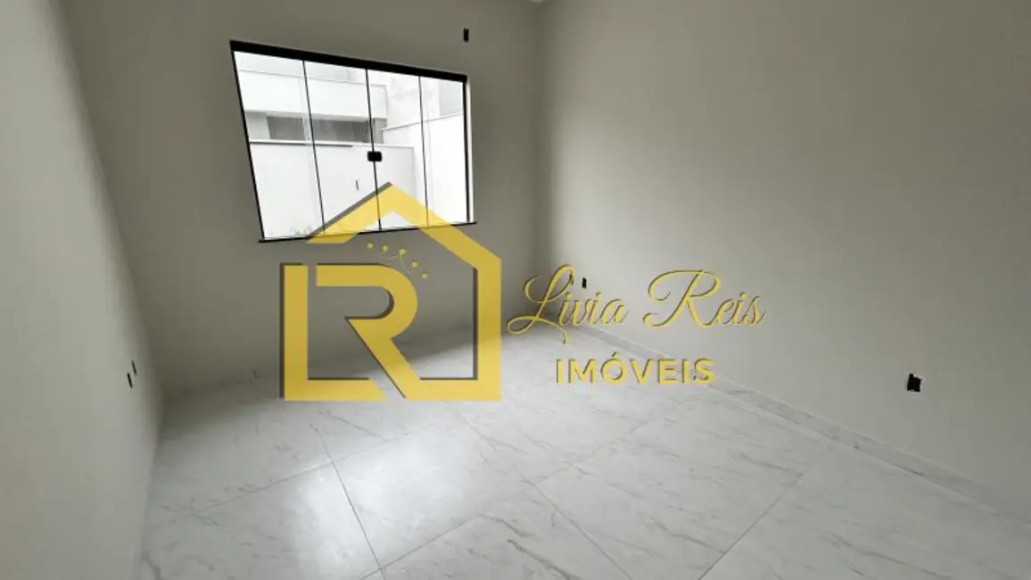 Foto 6 de Casa com 3 quartos à venda, 80m2 em Extensão do Bosque, Rio Das Ostras - RJ