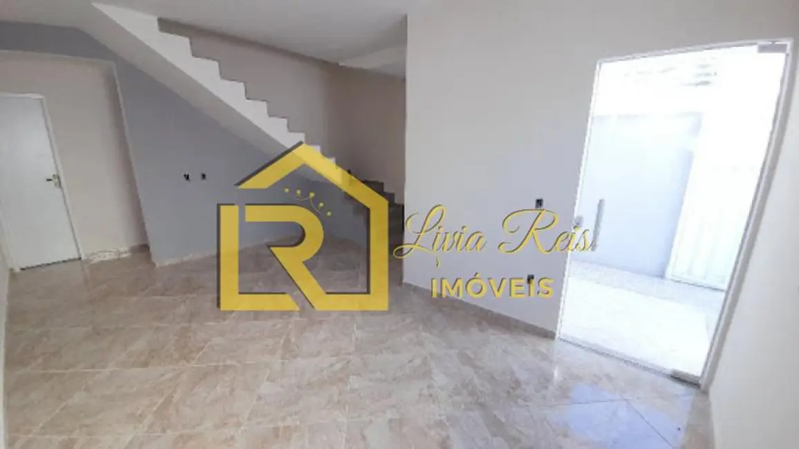 Casa com 2 quartos à venda, 75m2 em Casimiro De Abreu - RJ - imagem 4 Foto 4 de Casa com 2 quartos à venda, 75m2 em Casimiro De Abreu - RJ