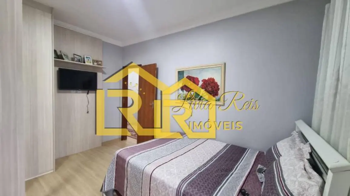 Casa com 3 quartos à venda, 120m2 em Ouro Verde, Rio Das Ostras - RJ - imagem 6 Foto 6 de Casa com 3 quartos à venda, 120m2 em Ouro Verde, Rio Das Ostras - RJ