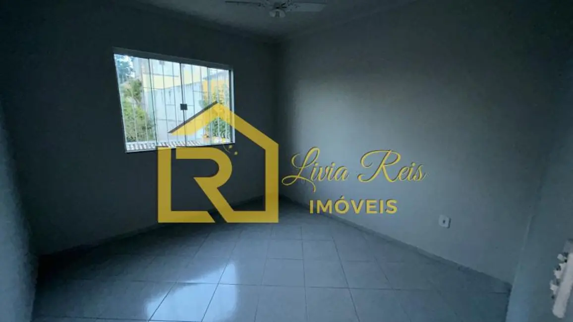 Foto 2 de Casa com 4 quartos à venda, 150m2 em Extensão Novo Rio das Ostras, Rio Das Ostras - RJ