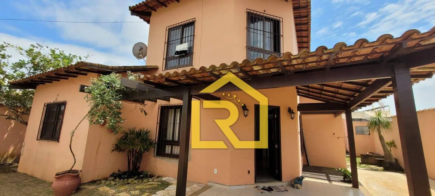 Foto 1 de Casa com 3 quartos à venda, 120m2 em Enseada das Gaivotas, Rio Das Ostras - RJ