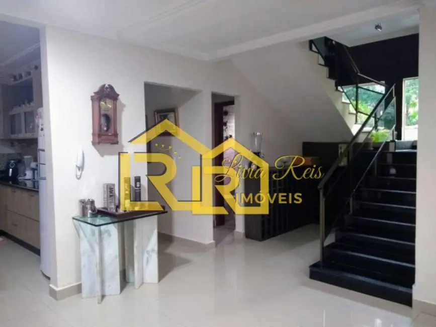 Casa com 5 quartos à venda, 400m2 em Terra Firme, Rio Das Ostras - RJ - imagem 5 Foto 5 de Casa com 5 quartos à venda, 400m2 em Terra Firme, Rio Das Ostras - RJ