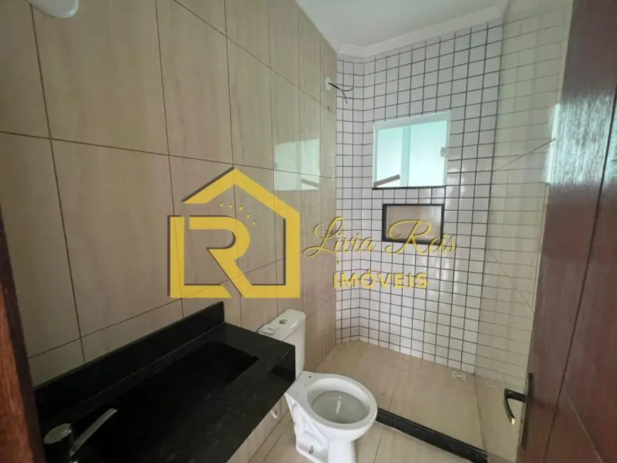 Foto 4 de Casa com 2 quartos à venda, 86m2 em Rio Das Ostras - RJ