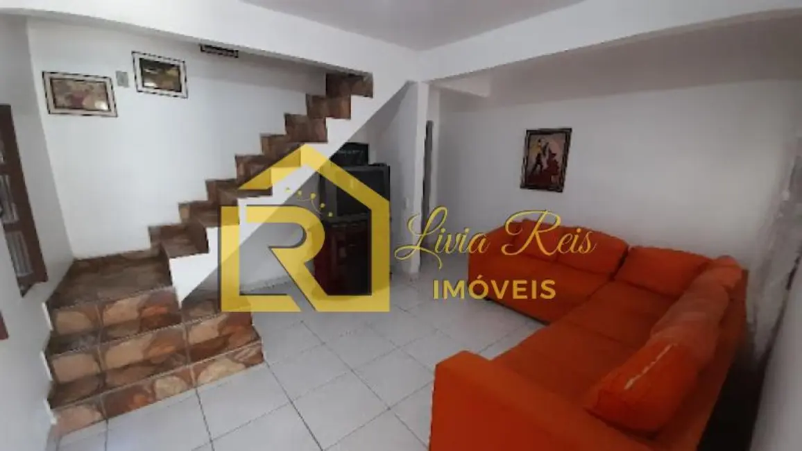 Foto 6 de Casa com 5 quartos à venda, 210m2 em Centro, Rio Das Ostras - RJ