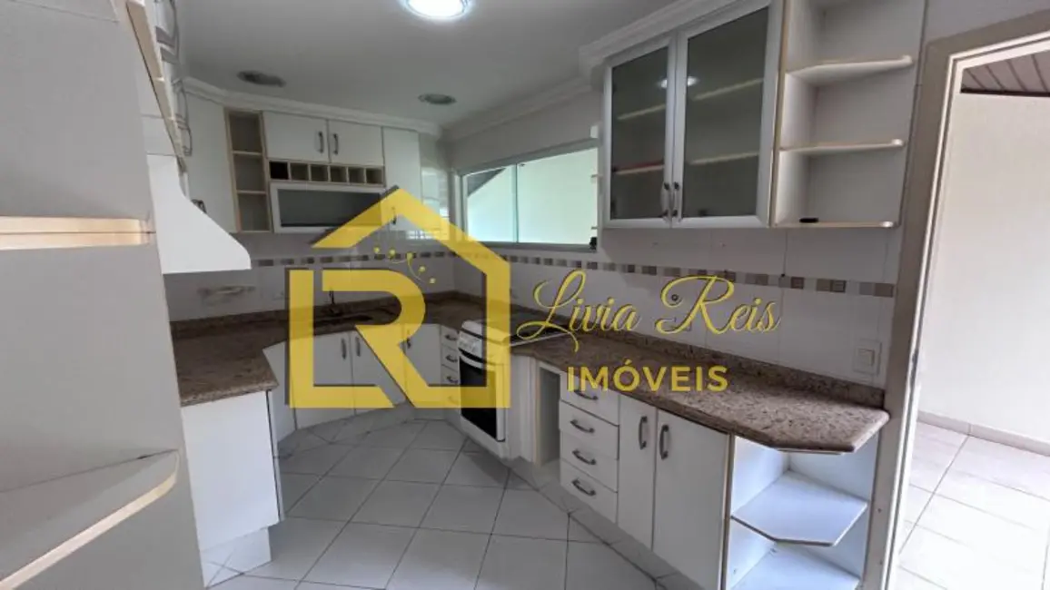 Foto 3 de Casa com 4 quartos à venda, 120m2 em Novo Rio das Ostras, Rio Das Ostras - RJ