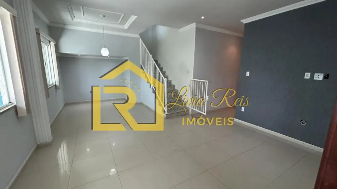 Foto 6 de Casa com 4 quartos à venda, 200m2 em Recreio, Rio Das Ostras - RJ