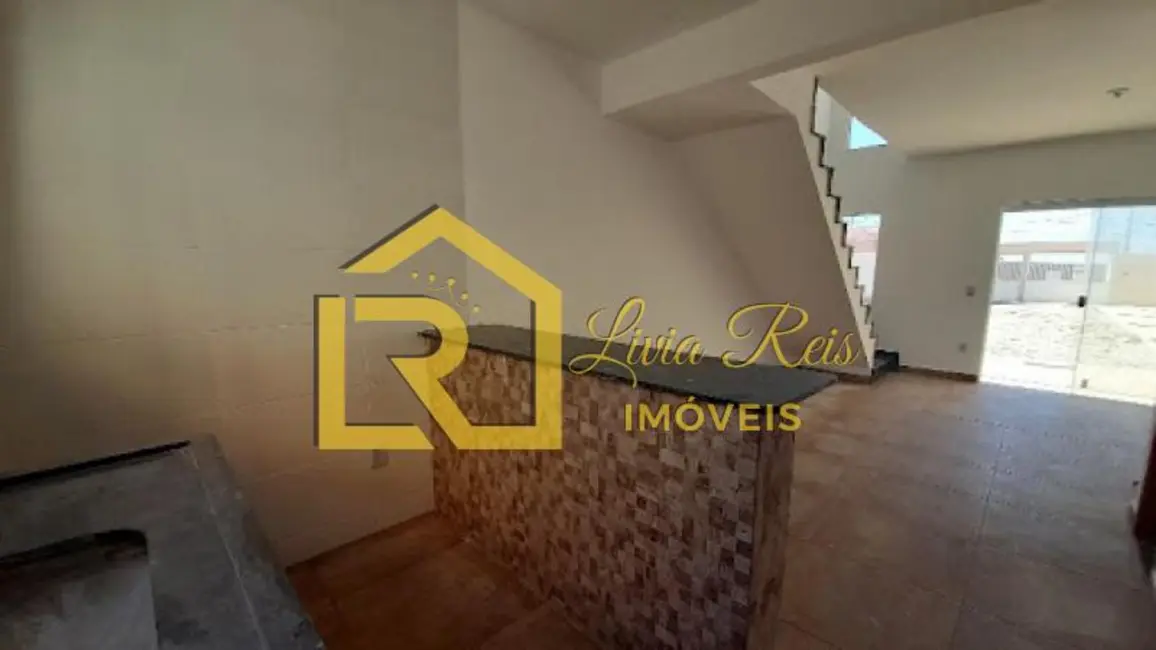 Foto 8 de Casa com 2 quartos à venda, 76m2 em Rio Das Ostras - RJ