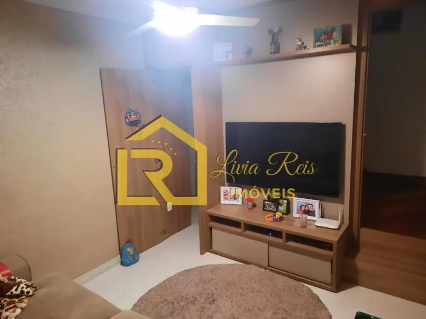 Foto 6 de Casa com 2 quartos à venda, 70m2 em Extensão do Bosque, Rio Das Ostras - RJ