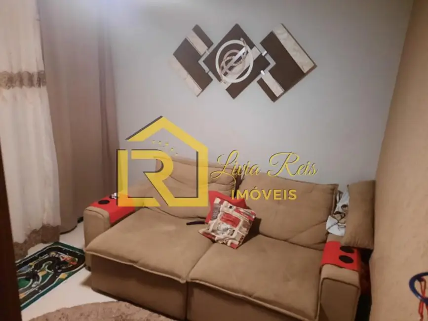 Foto 3 de Casa com 2 quartos à venda, 70m2 em Extensão do Bosque, Rio Das Ostras - RJ