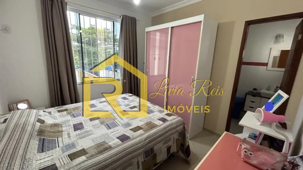 Foto 9 de Casa com 3 quartos à venda, 130m2 em Jardim Mariléa, Rio Das Ostras - RJ