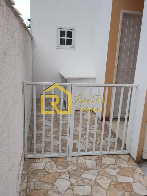 Foto 6 de Casa com 2 quartos à venda, 65m2 em Extensão do Bosque, Rio Das Ostras - RJ
