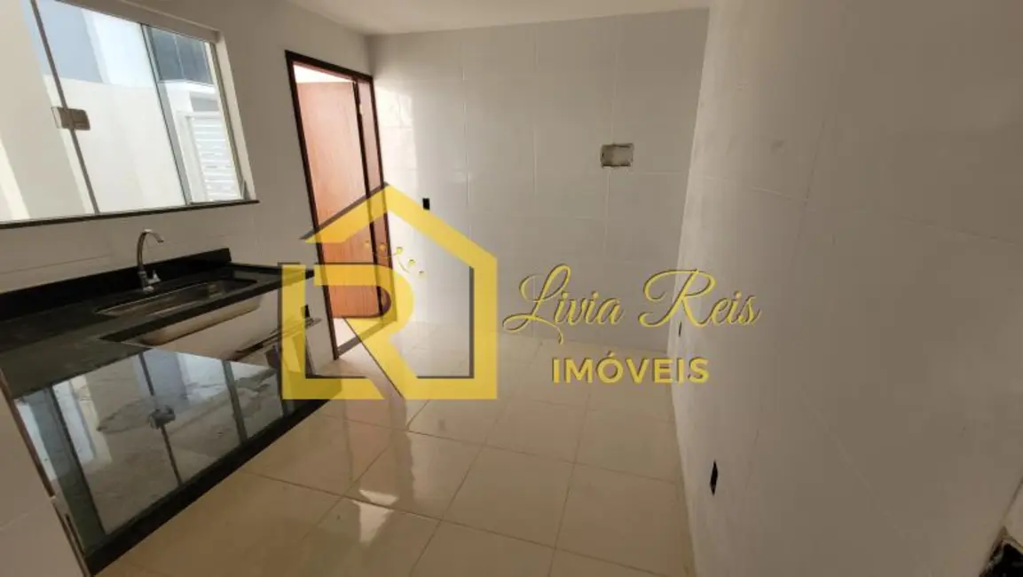 Foto 4 de Casa com 2 quartos à venda, 79m2 em Jardim Bela Vista, Rio Das Ostras - RJ