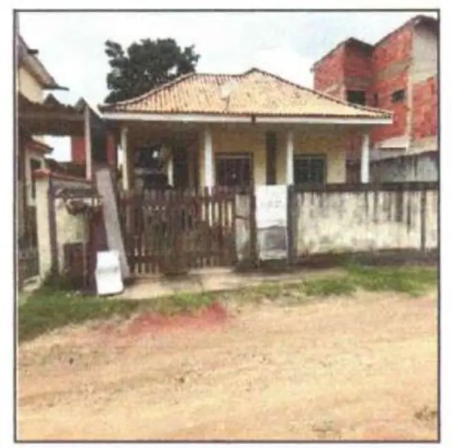 Foto 1 de Casa com 2 quartos à venda, 372m2 em Iguaba Grande - RJ